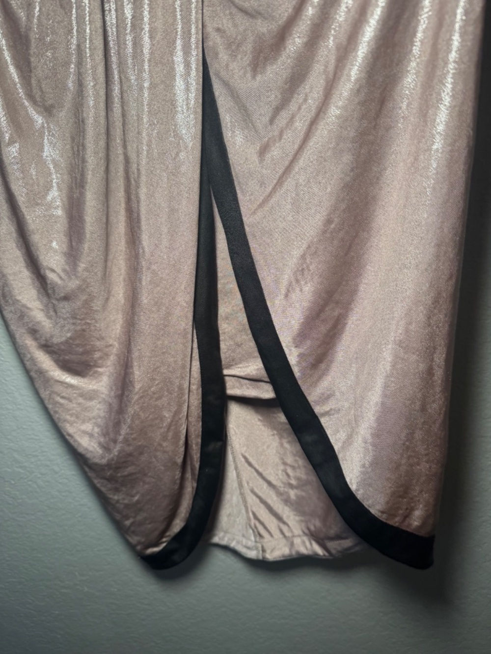 T-bags Los Angeles Metallic Pink Skirt - Picture 3 of 9